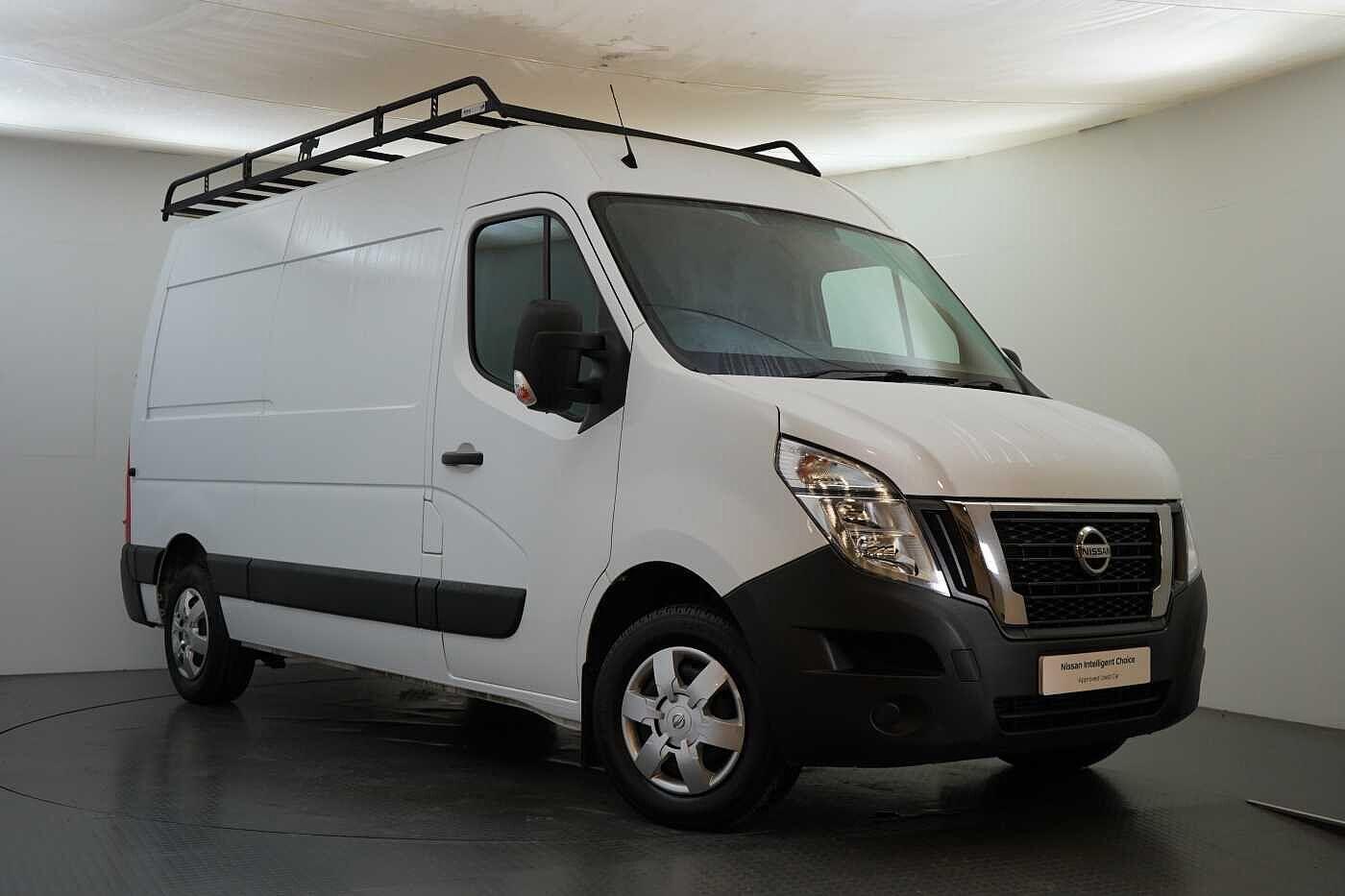 Main listing image - Nissan Interstar