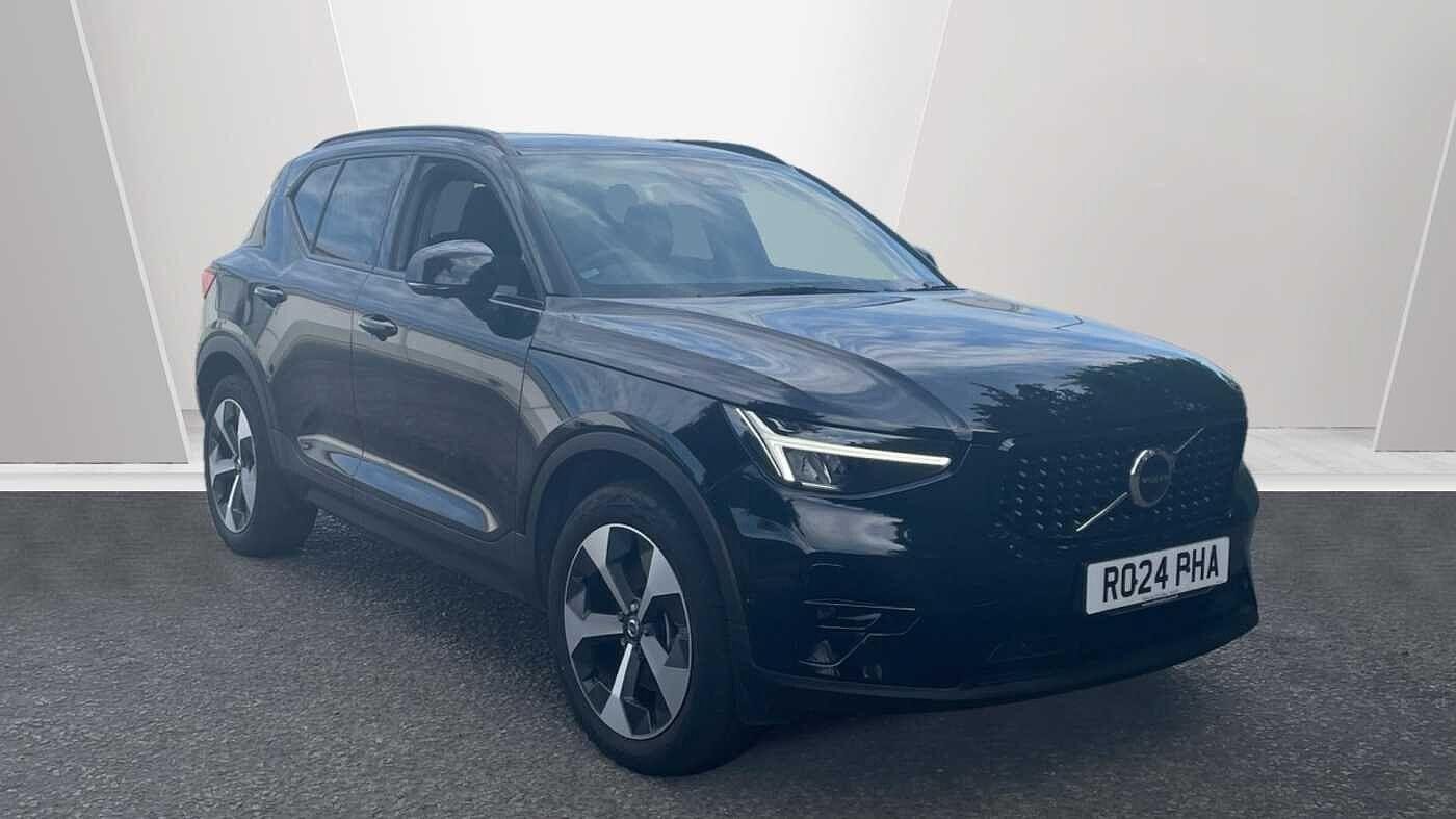Main listing image - Volvo XC40