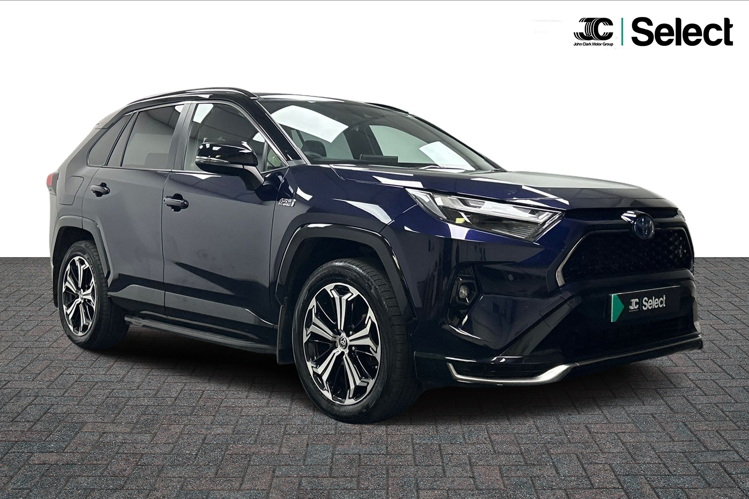 Main listing image - Toyota RAV4