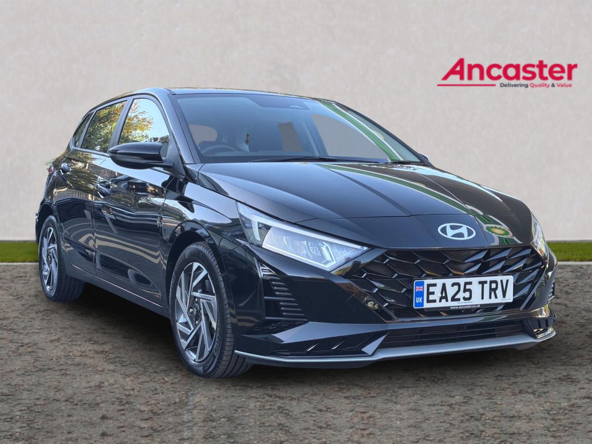 Main listing image - Hyundai i20