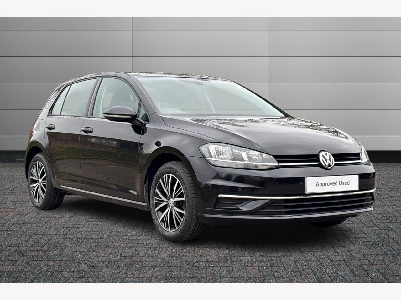 Main listing image - Volkswagen Golf