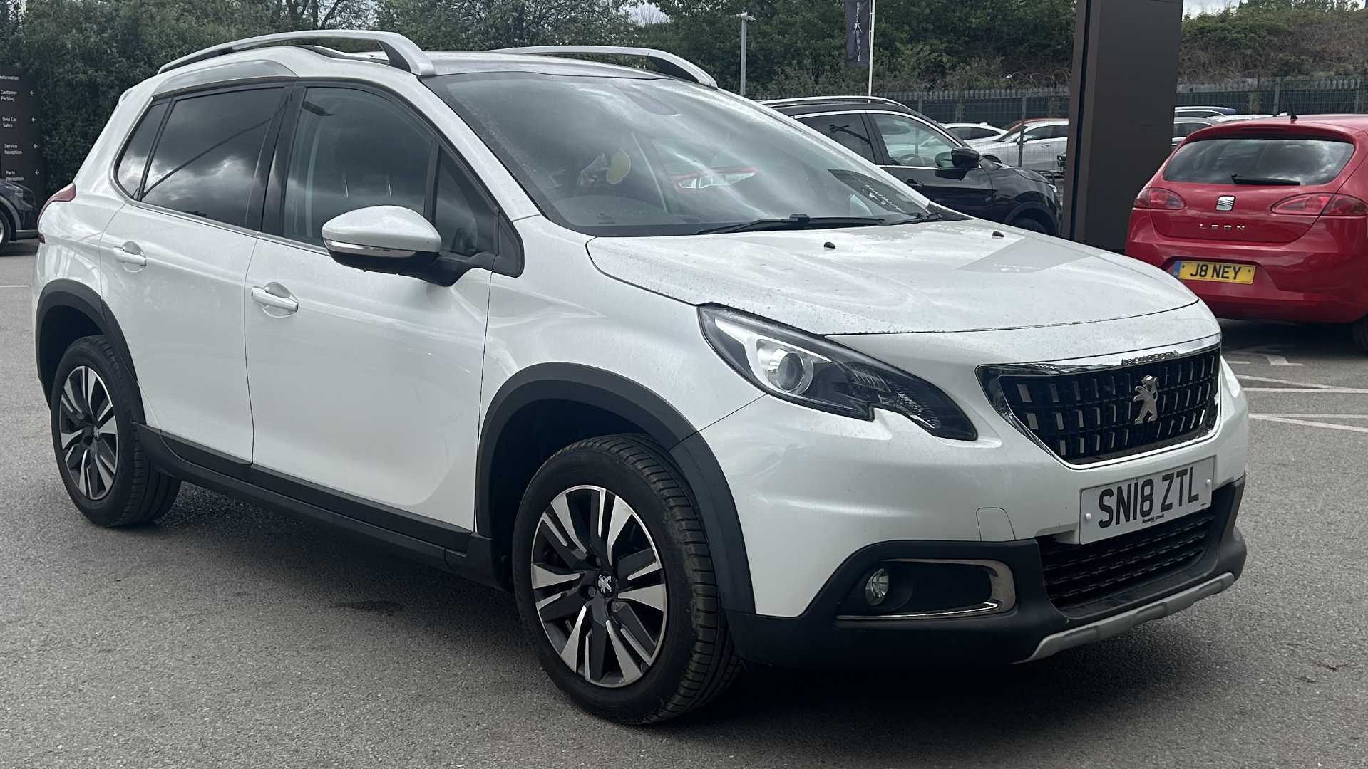 Main listing image - Peugeot 2008