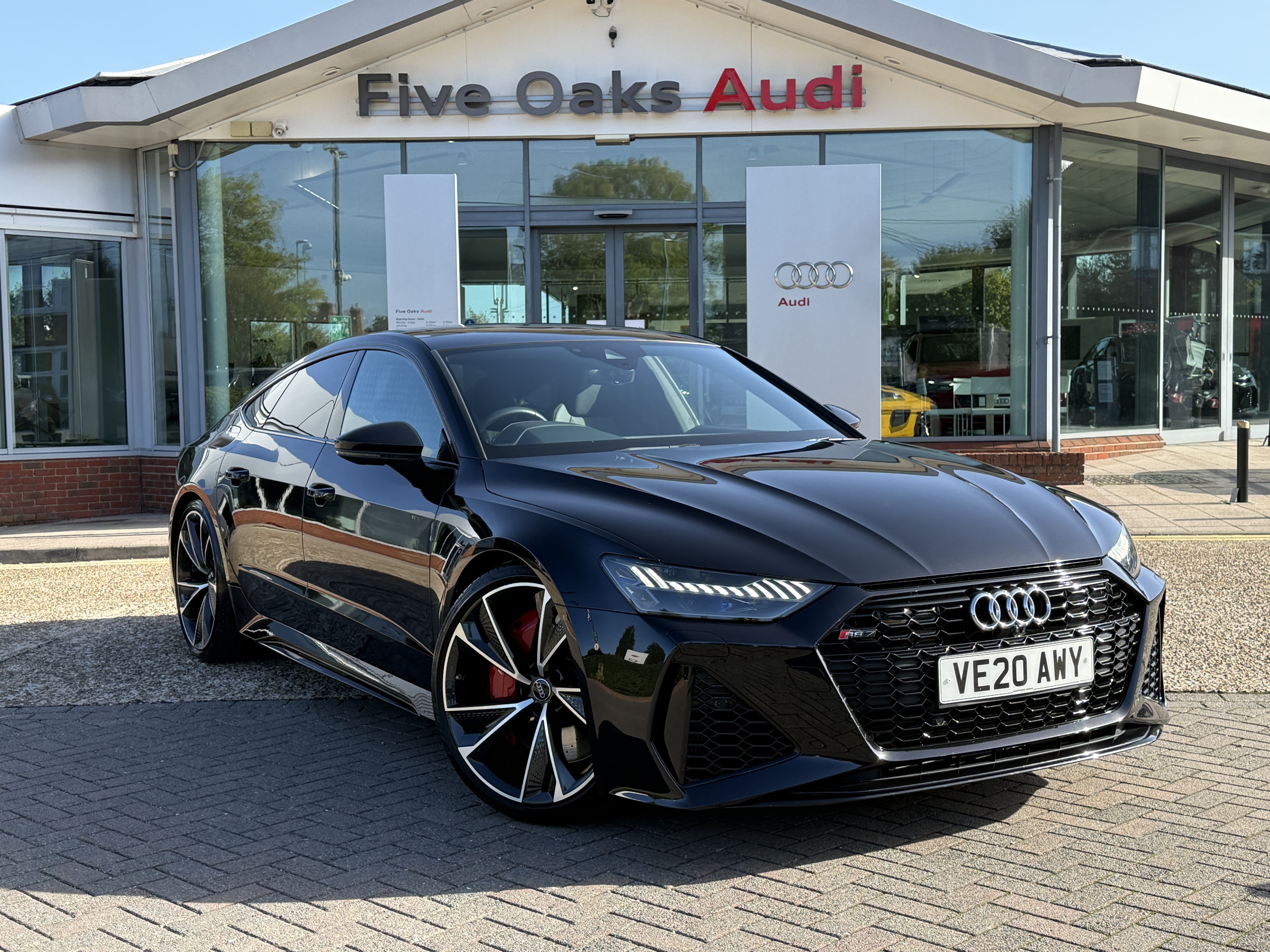 Main listing image - Audi RS7