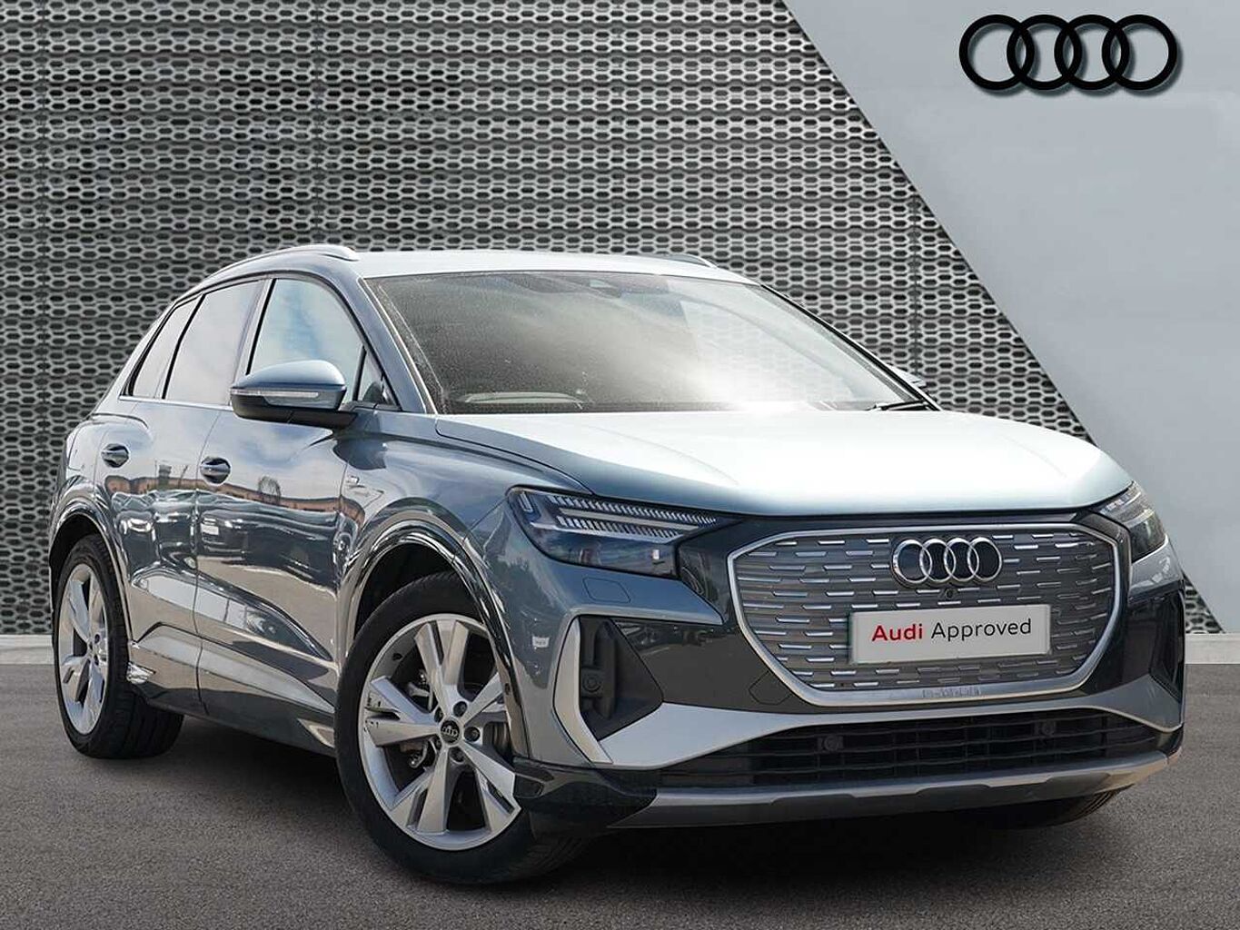Main listing image - Audi Q4
