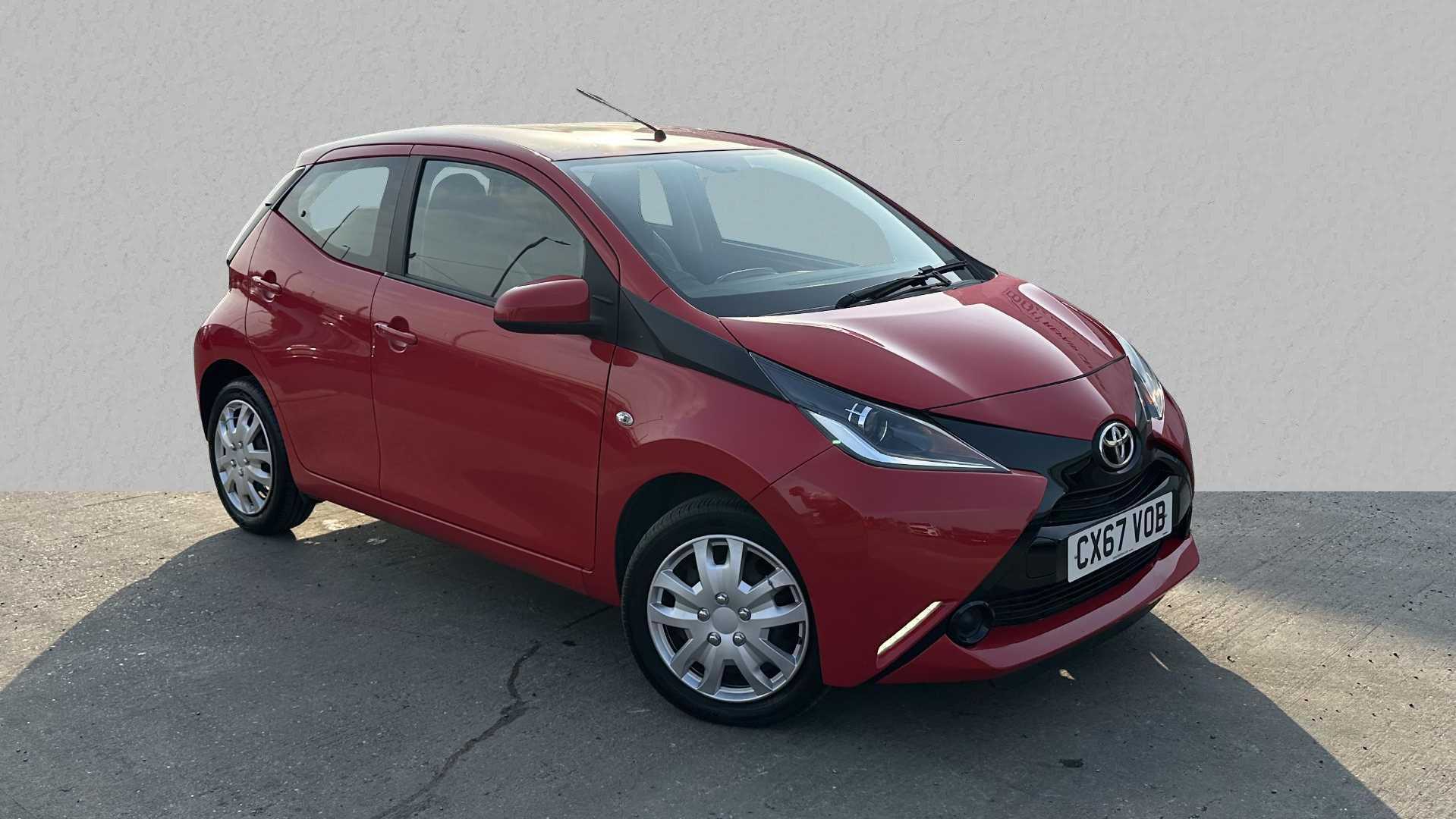 Main listing image - Toyota Aygo