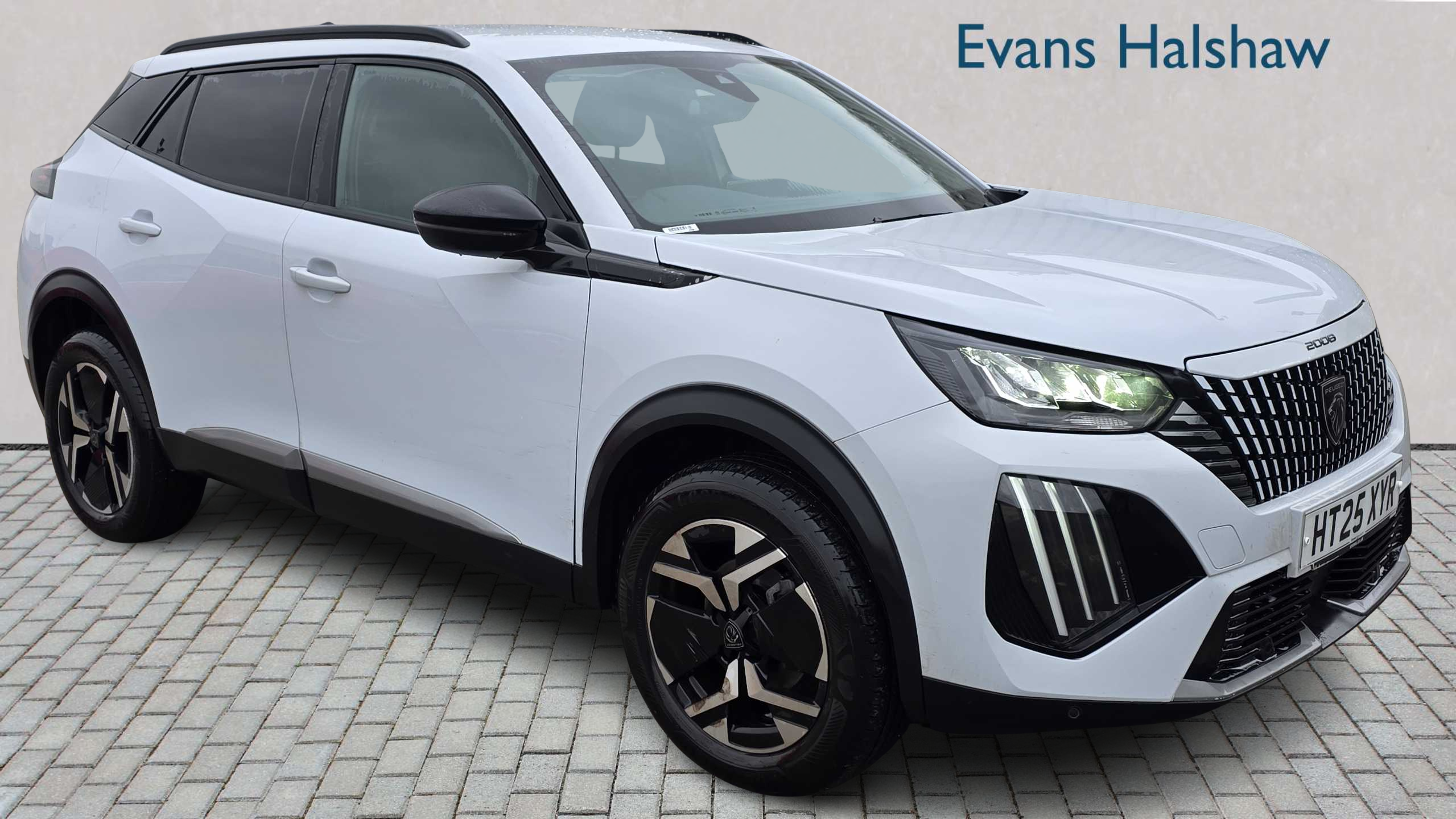 Main listing image - Peugeot 2008