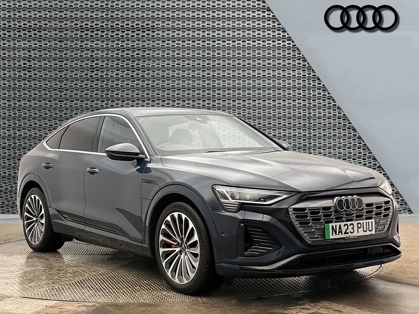 Main listing image - Audi Q8