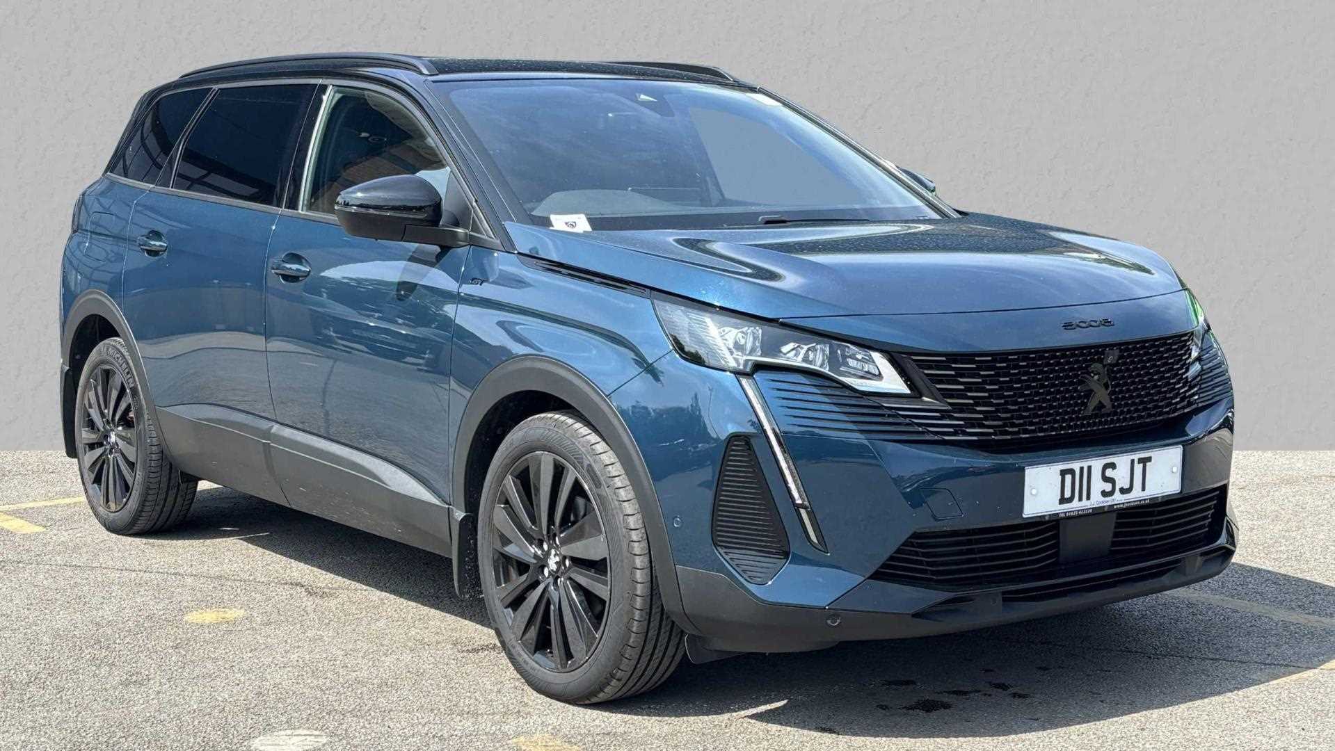 Main listing image - Peugeot 5008