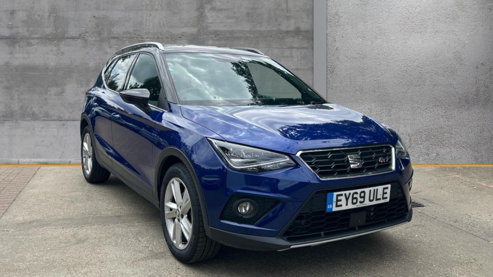 Main listing image - SEAT Arona