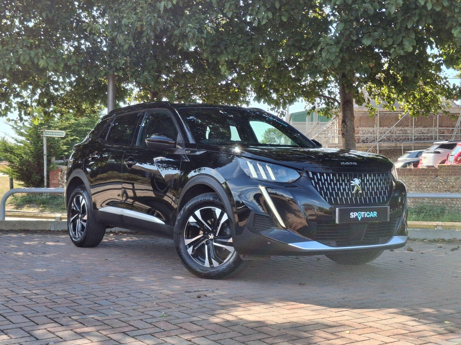 Main listing image - Peugeot 2008