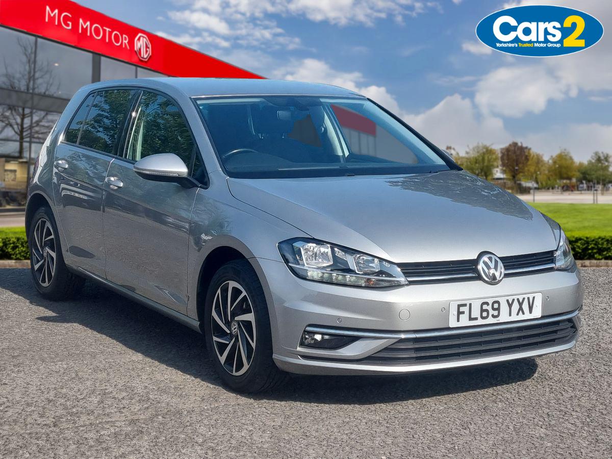 Main listing image - Volkswagen Golf