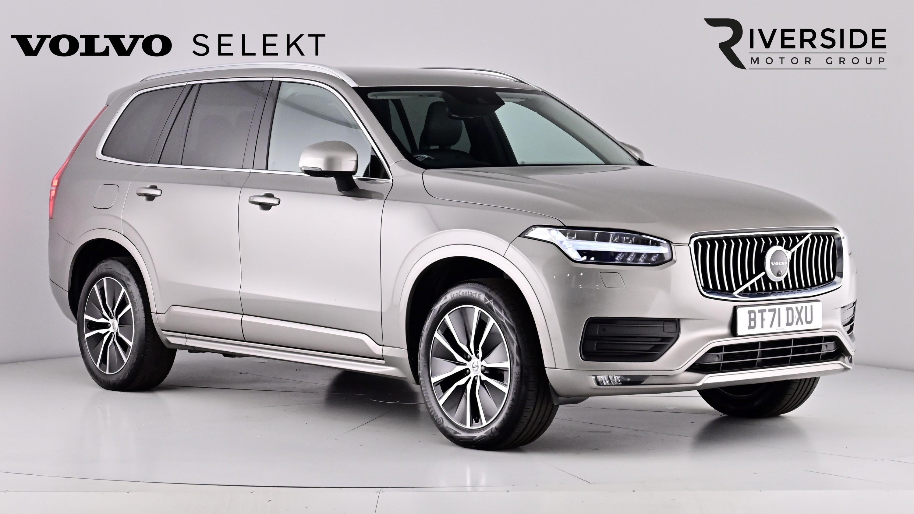 Main listing image - Volvo XC90