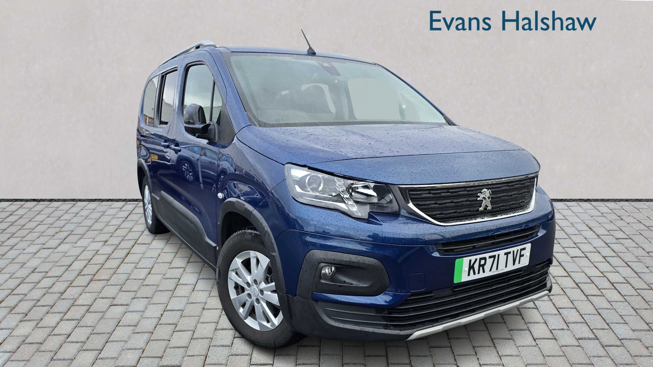 Main listing image - Peugeot Rifter