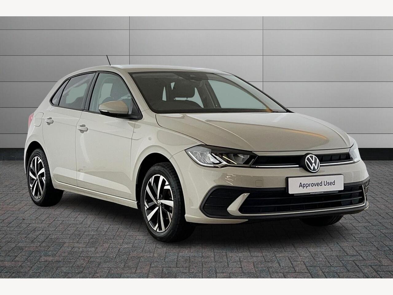 Main listing image - Volkswagen Polo