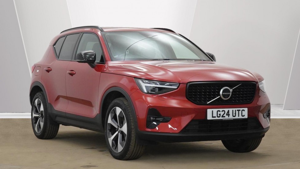 Main listing image - Volvo XC40