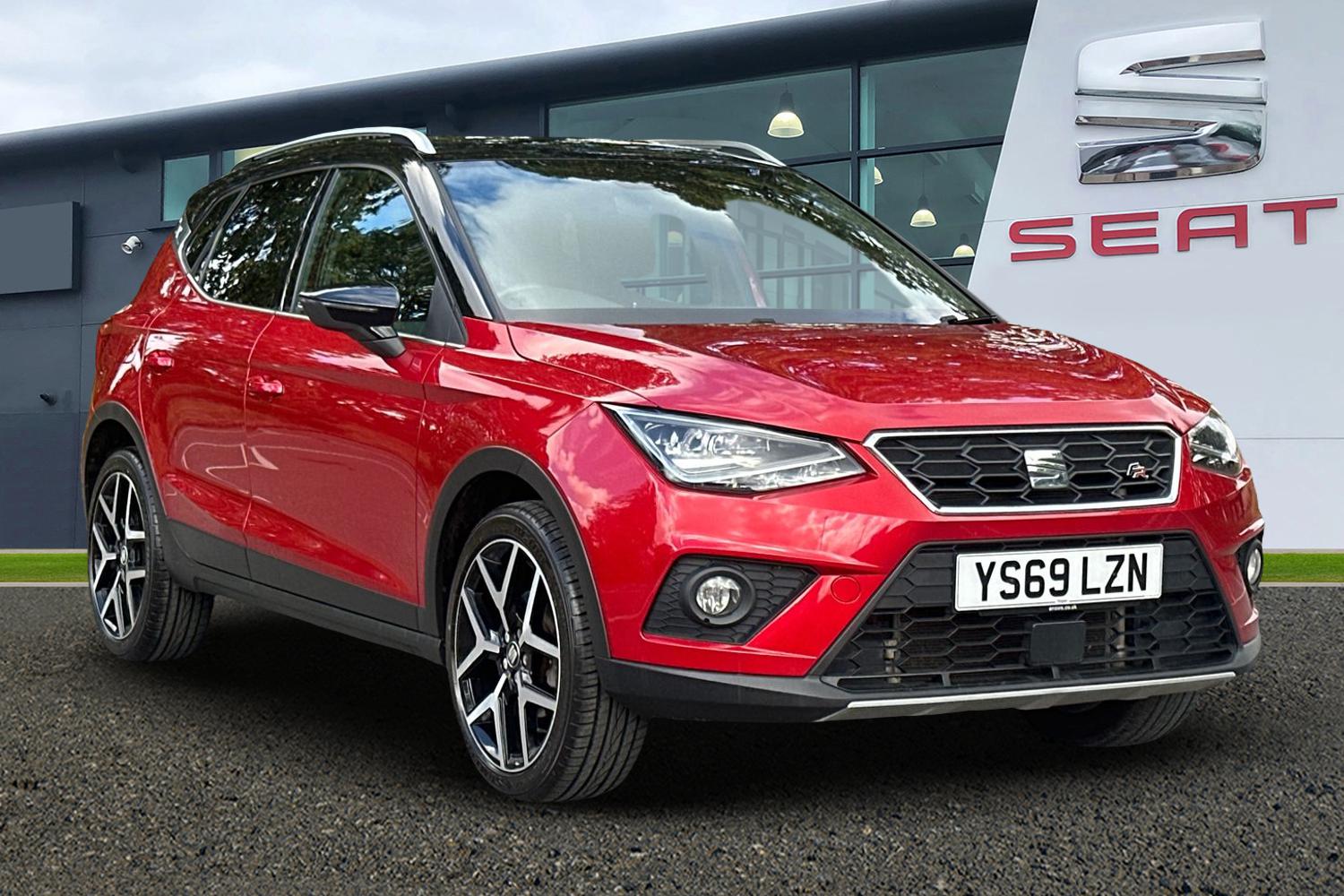 Main listing image - SEAT Arona