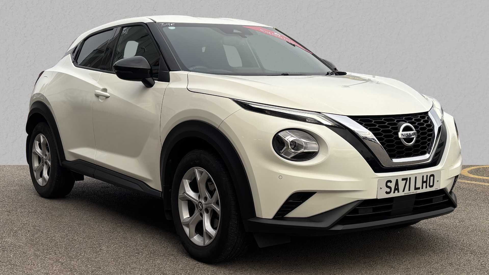 Main listing image - Nissan Juke