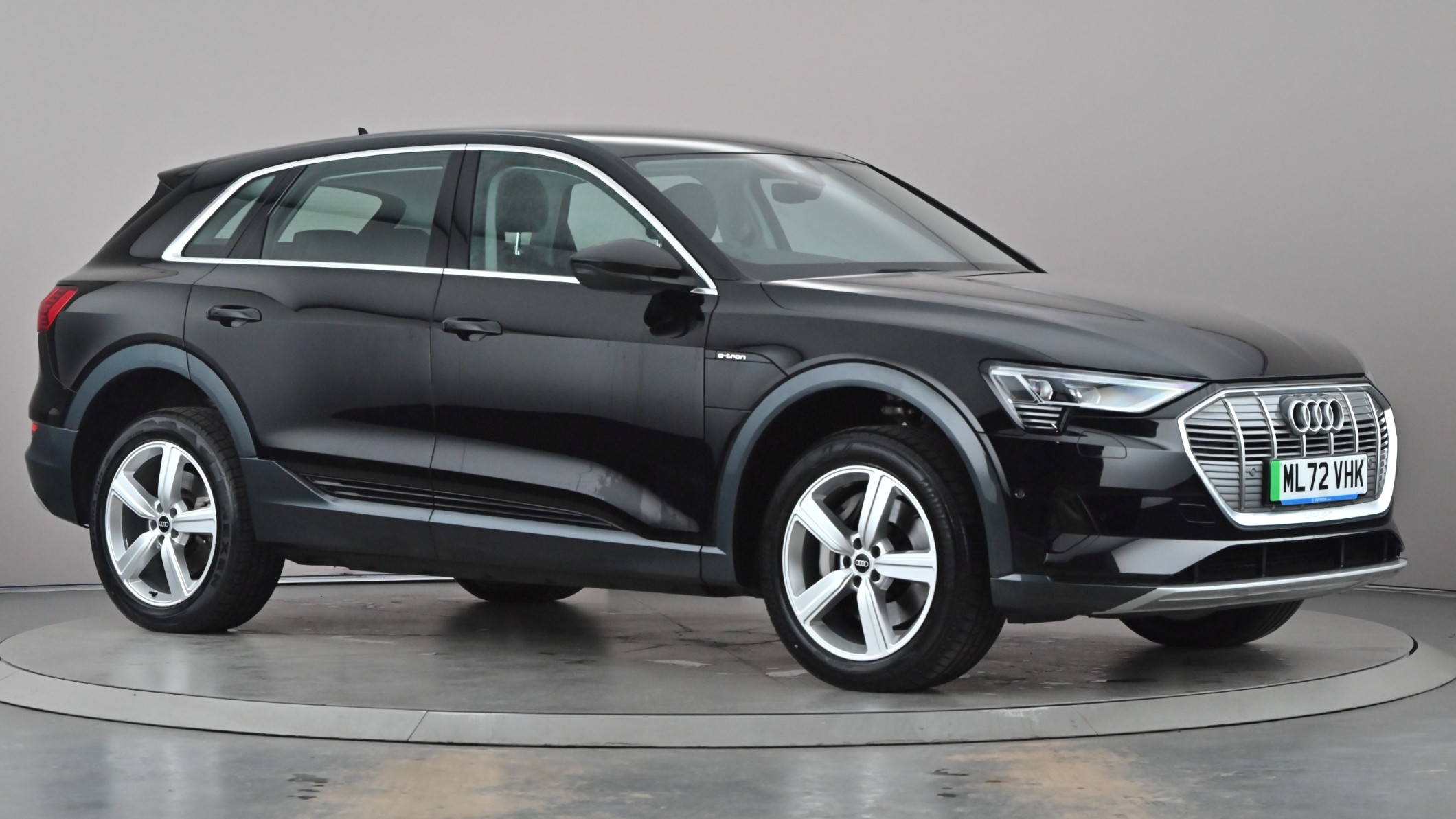 Main listing image - Audi e-tron