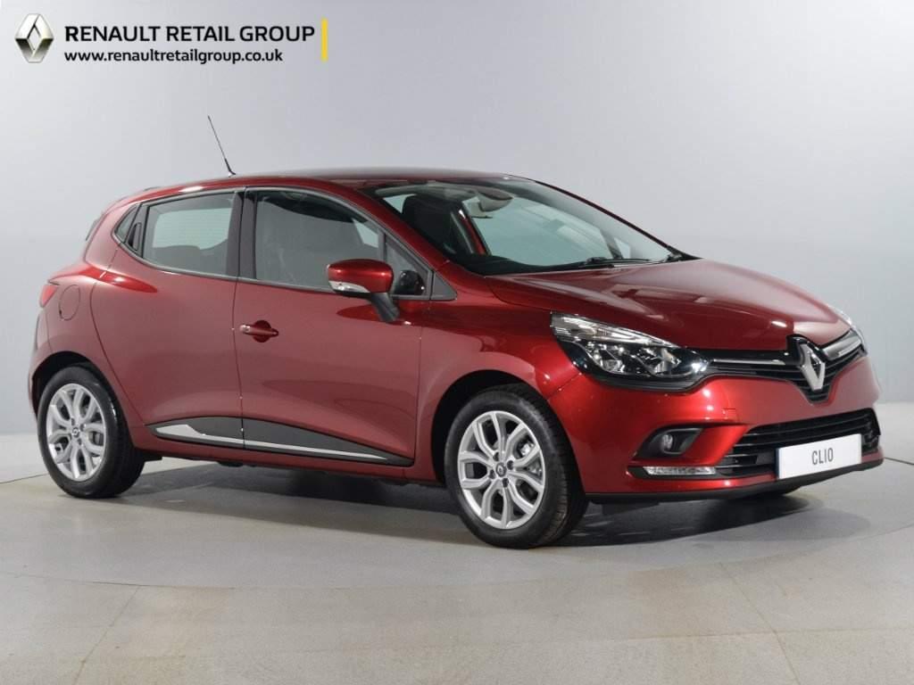 Main listing image - Renault Clio