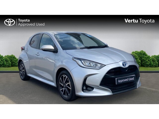 Main listing image - Toyota Yaris