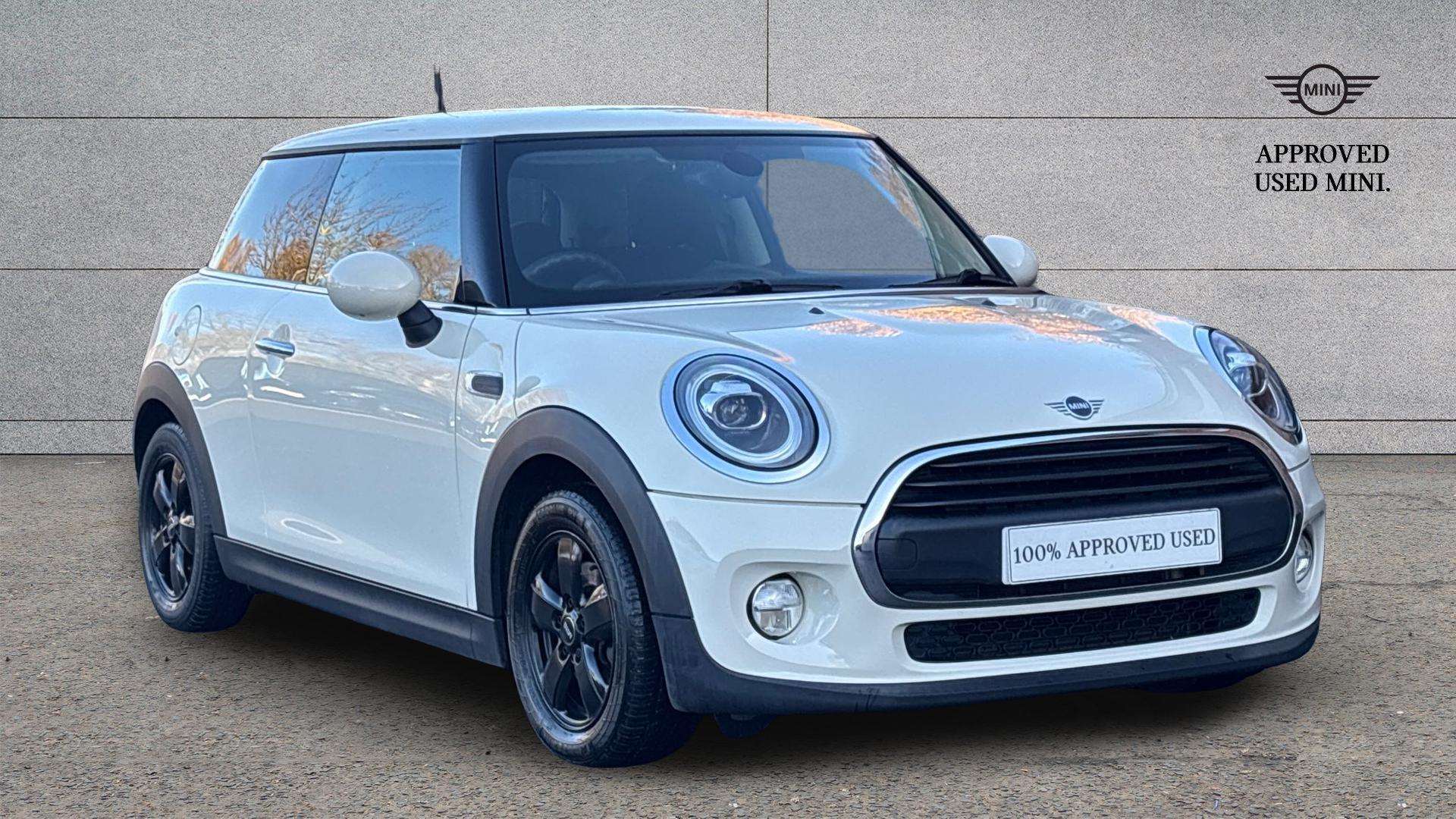 Main listing image - MINI Hatchback