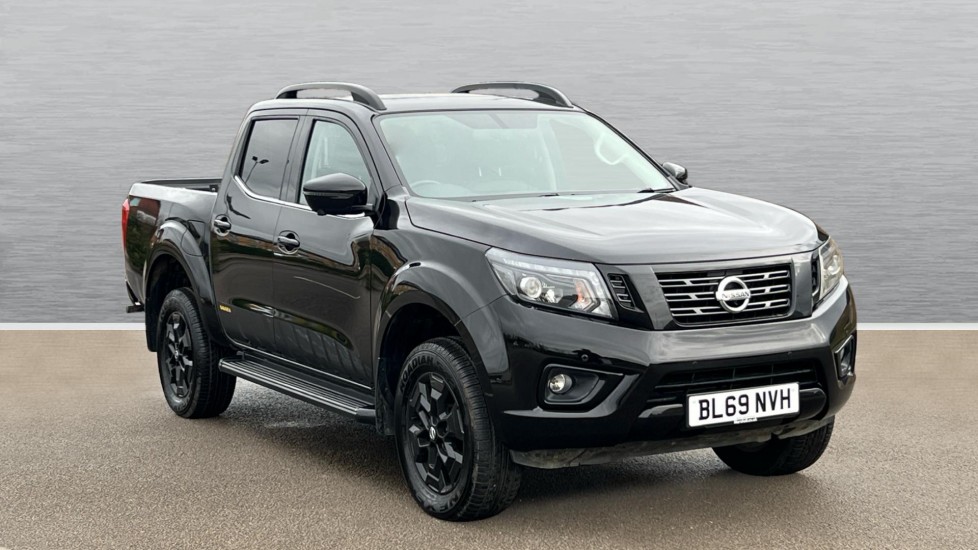 Main listing image - Nissan Navara