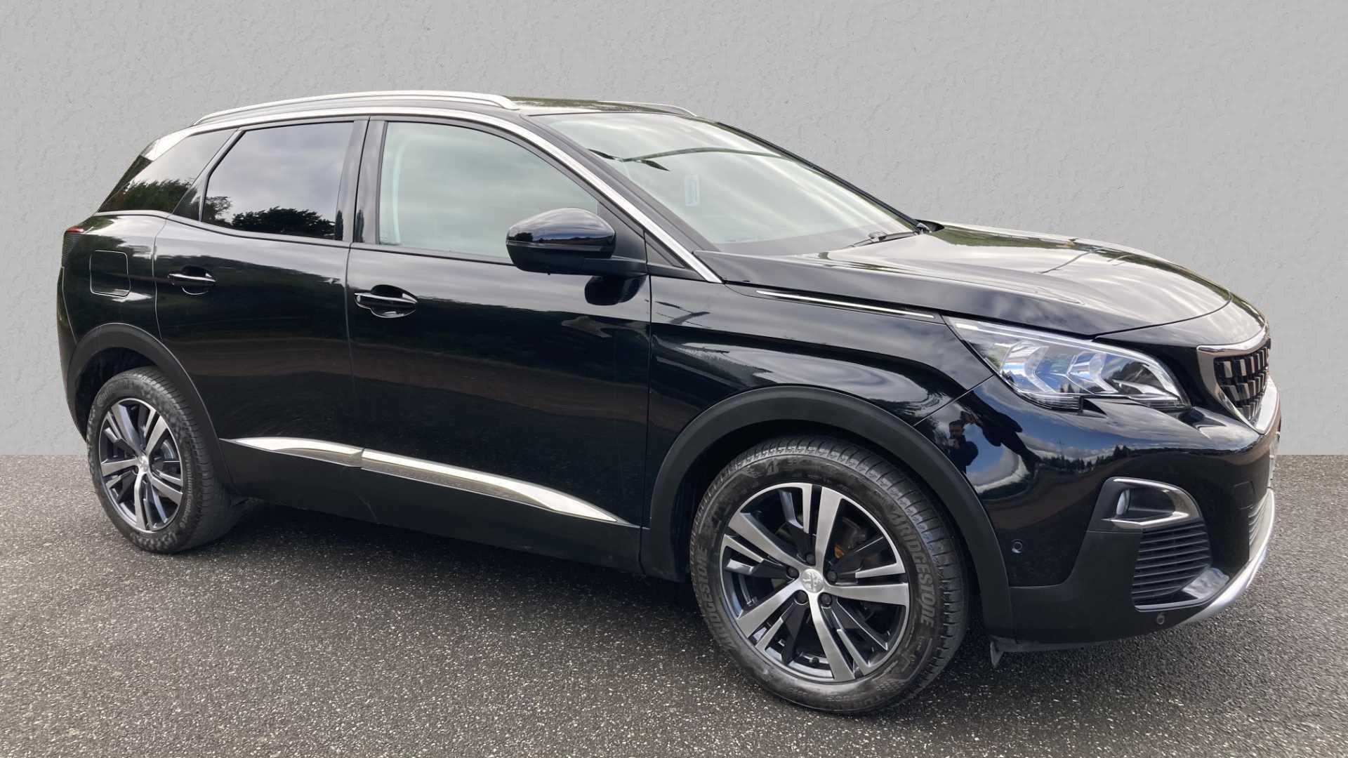 Main listing image - Peugeot 3008