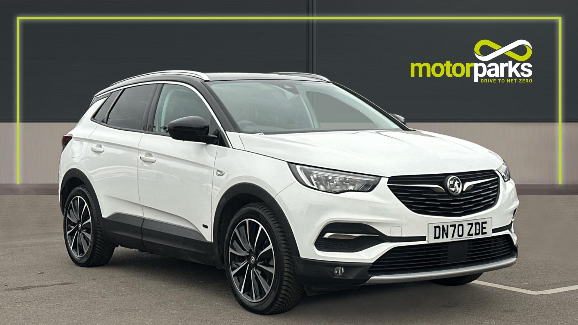 Main listing image - Vauxhall Grandland X