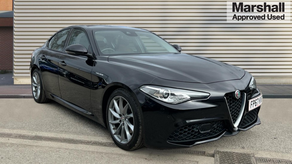 Main listing image - Alfa Romeo Giulia