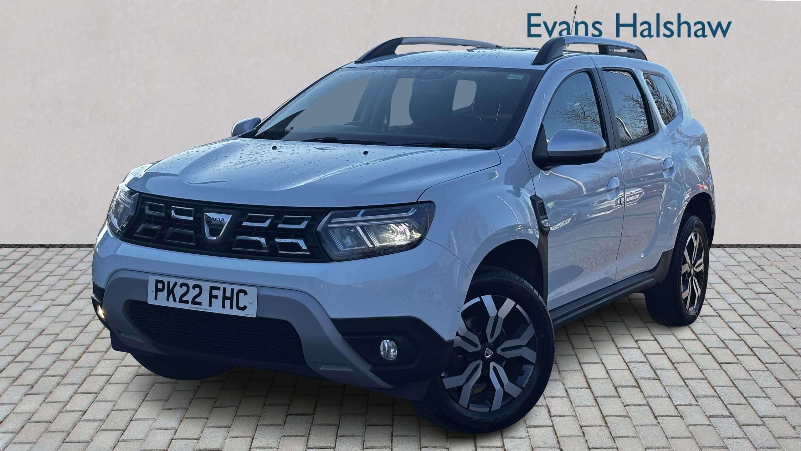Main listing image - Dacia Duster