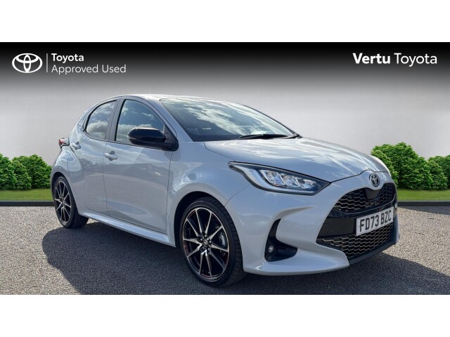Main listing image - Toyota Yaris