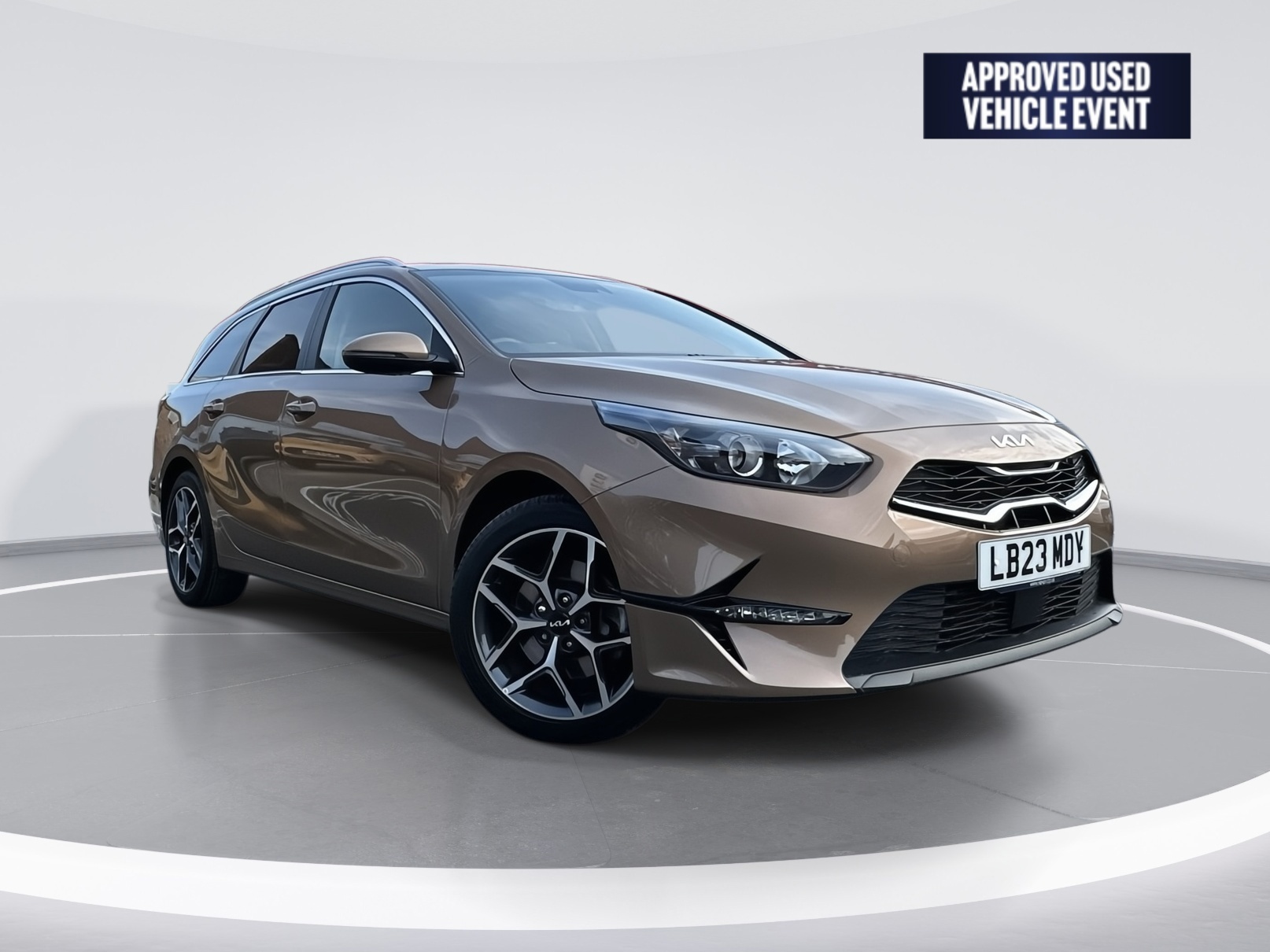 Main listing image - Kia Ceed SW