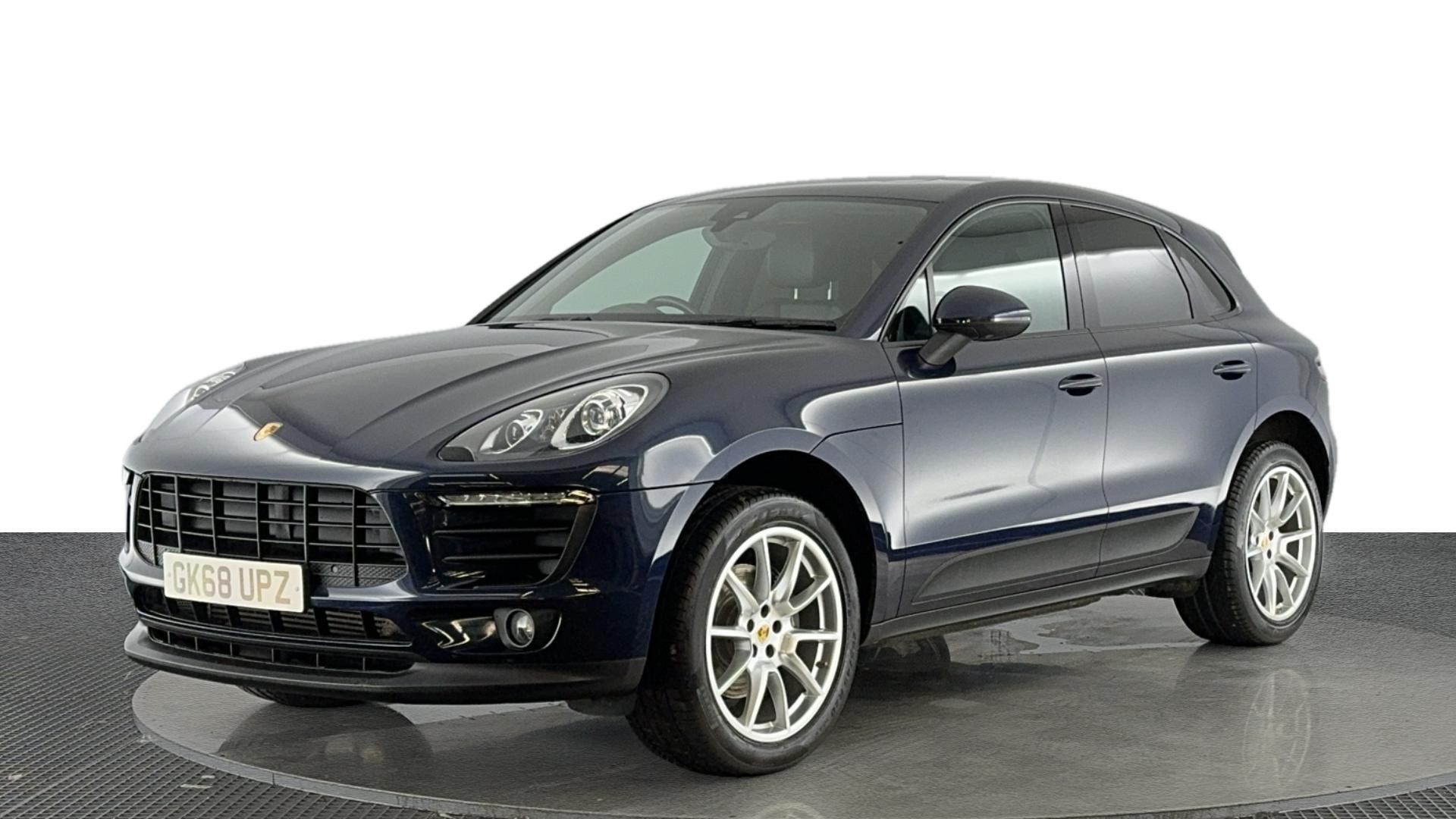 Main listing image - Porsche Macan