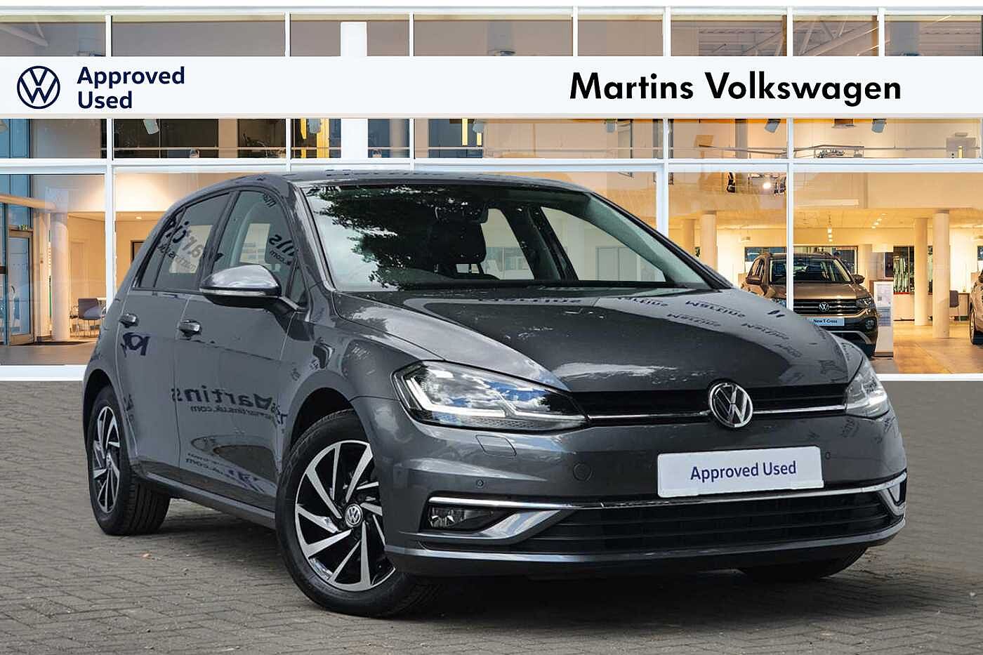 Main listing image - Volkswagen Golf