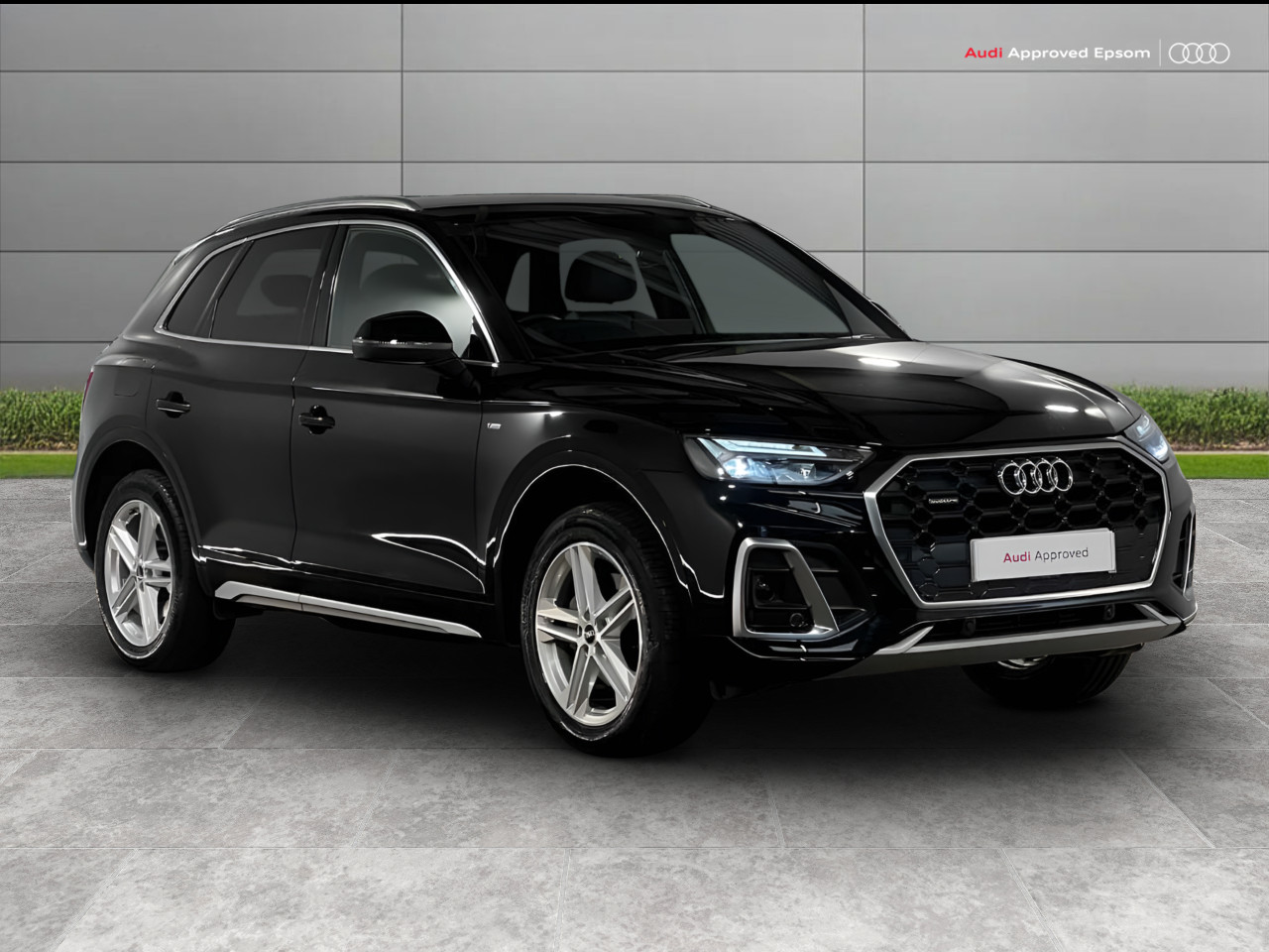 Main listing image - Audi Q5