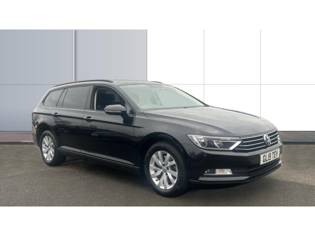 Main listing image - Volkswagen Passat Estate