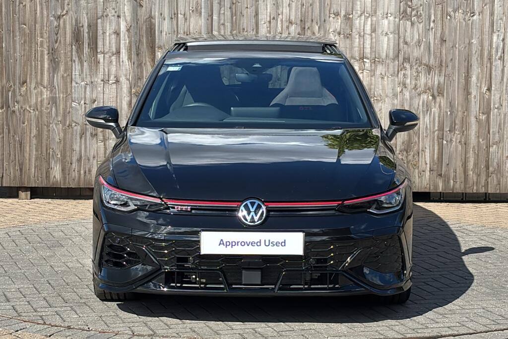 Main listing image - Volkswagen Golf GTI