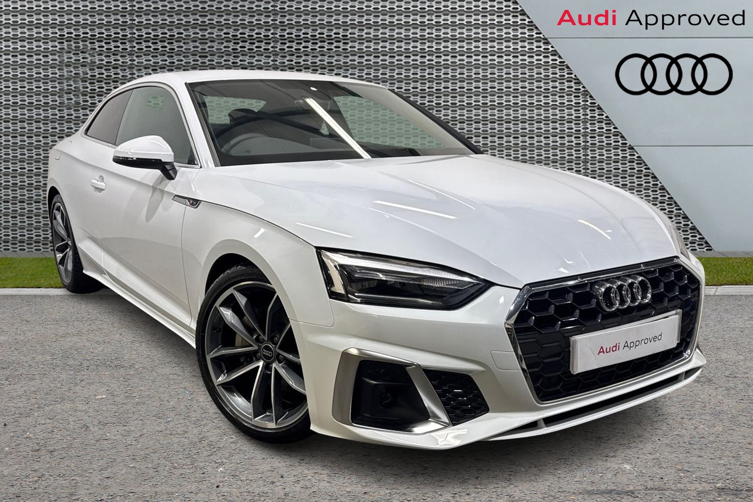 Main listing image - Audi A5