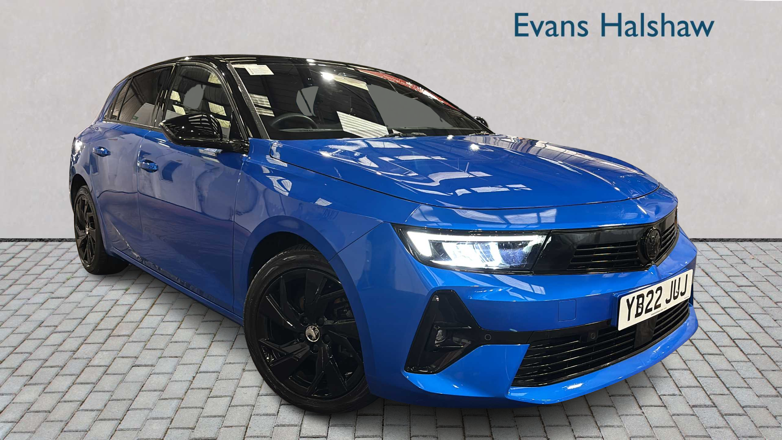 Main listing image - Vauxhall Astra