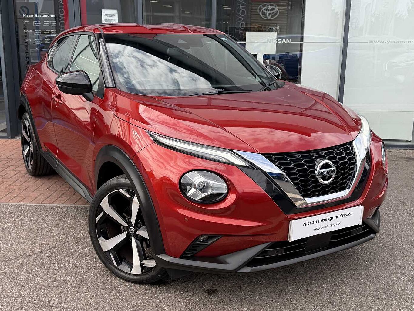Main listing image - Nissan Juke
