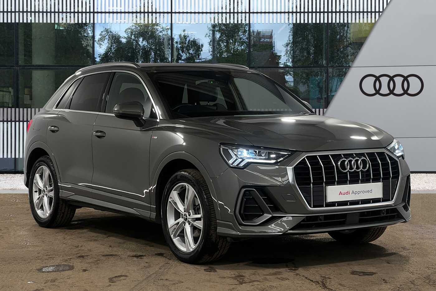 Main listing image - Audi Q3