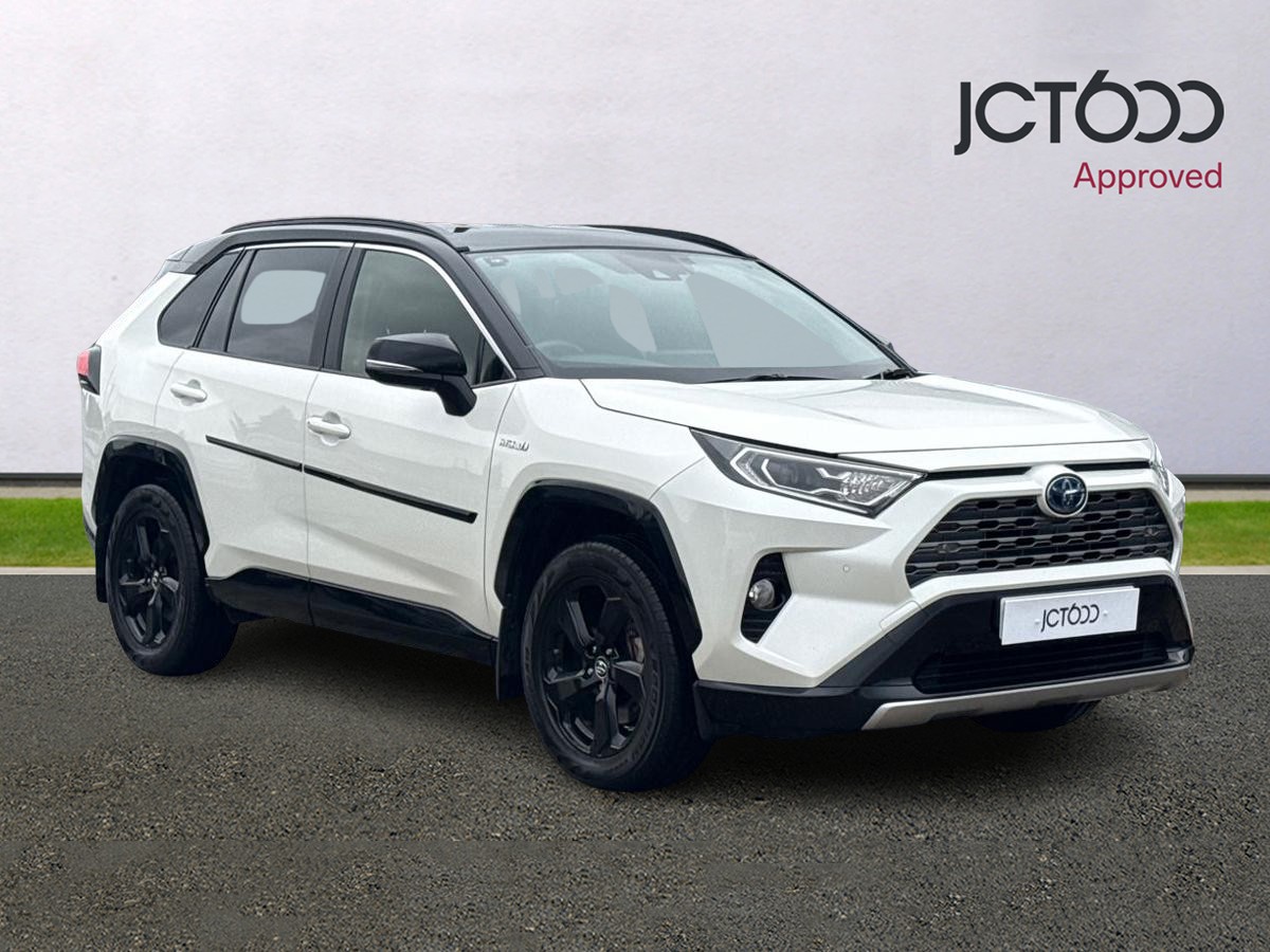 Main listing image - Toyota RAV4
