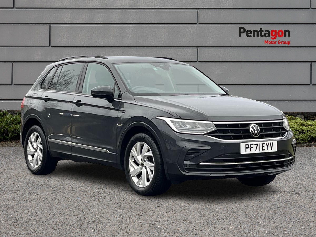 Main listing image - Volkswagen Tiguan