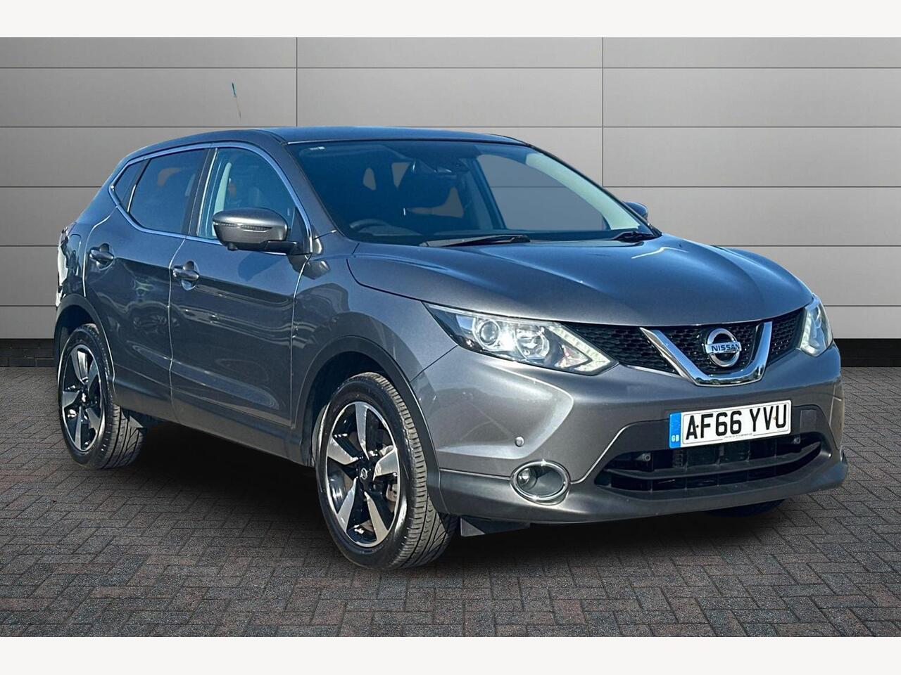Main listing image - Nissan Qashqai