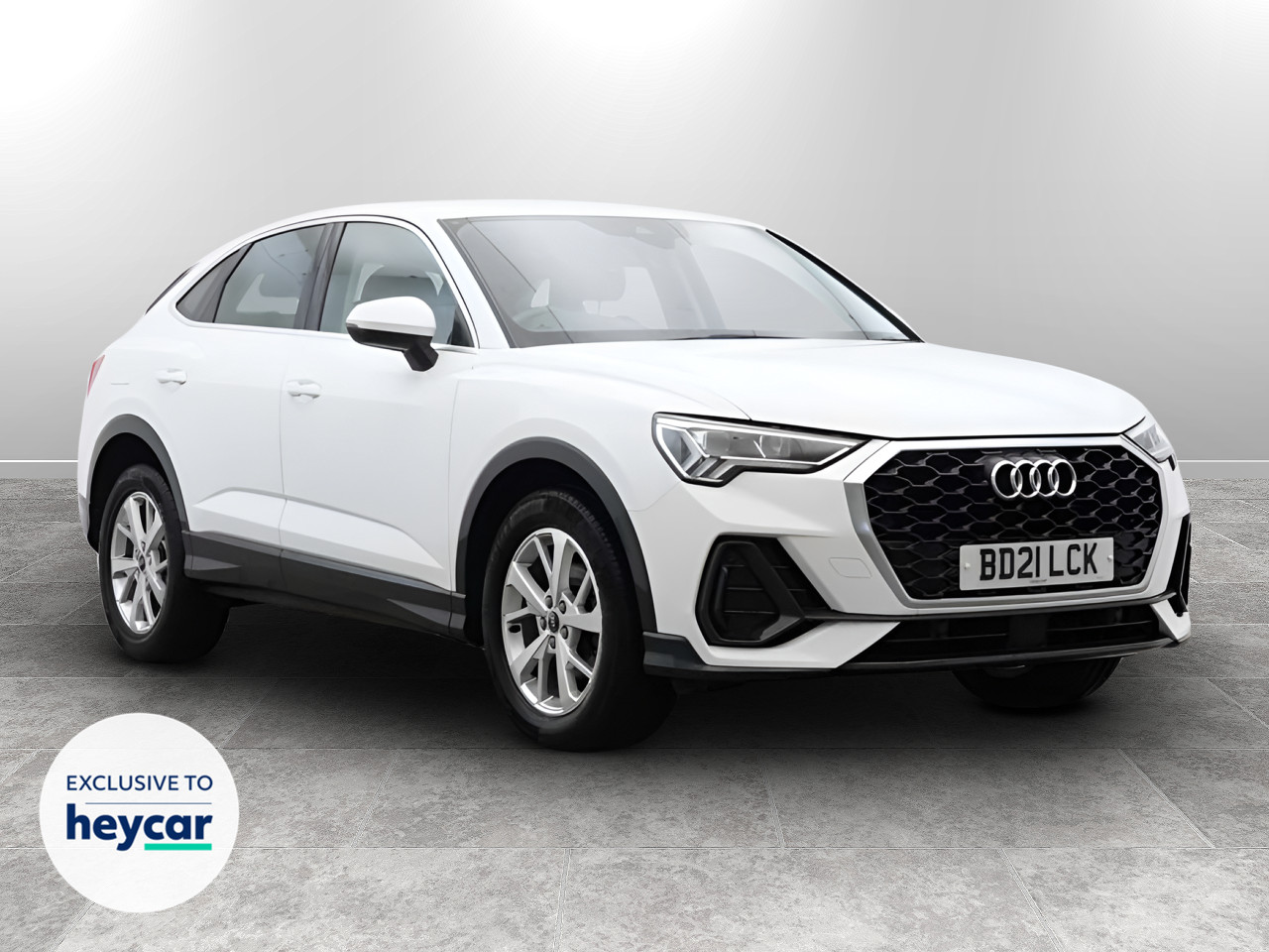 Main listing image - Audi Q3