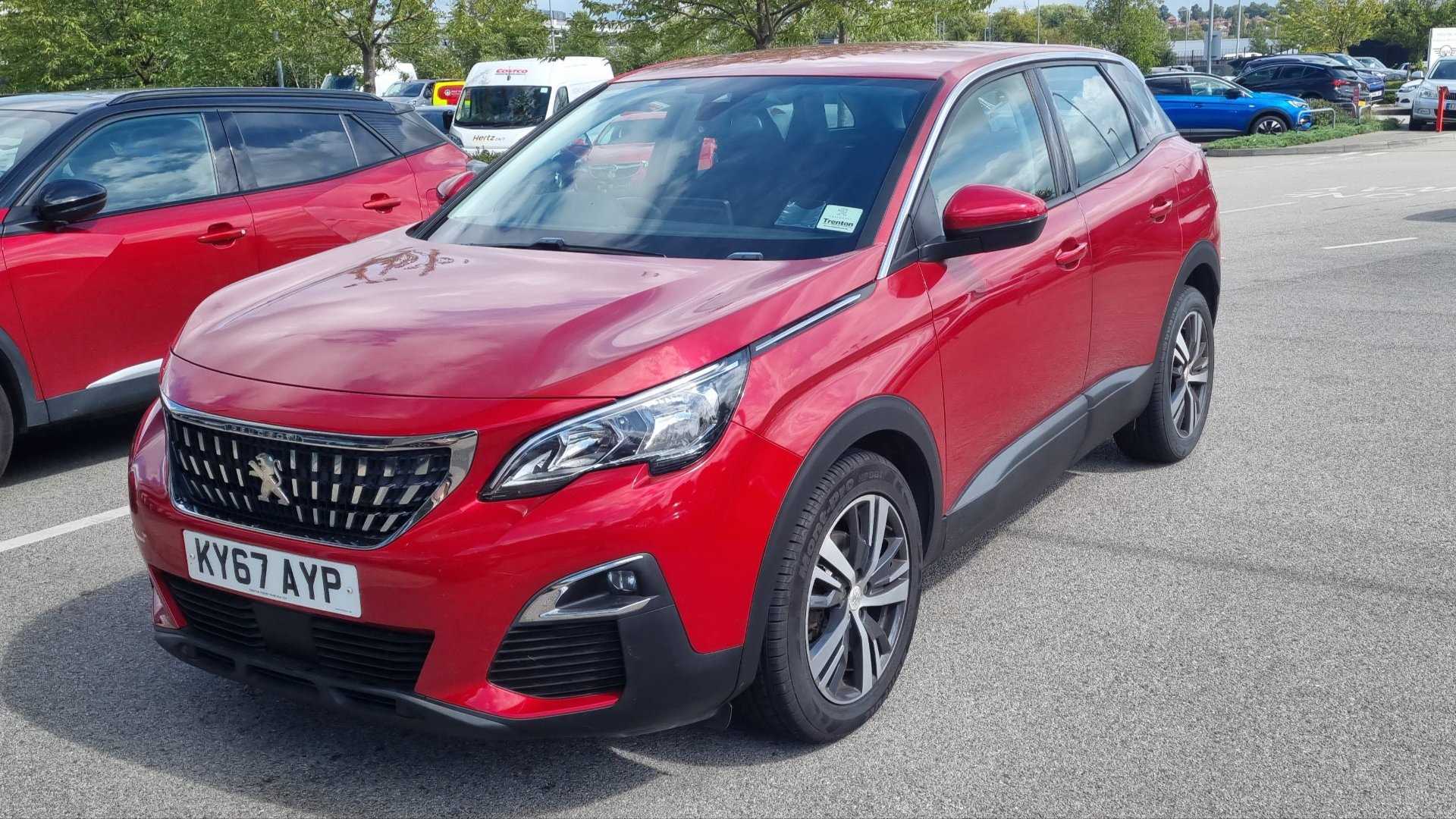 Main listing image - Peugeot 3008