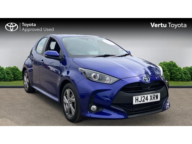 Main listing image - Toyota Yaris