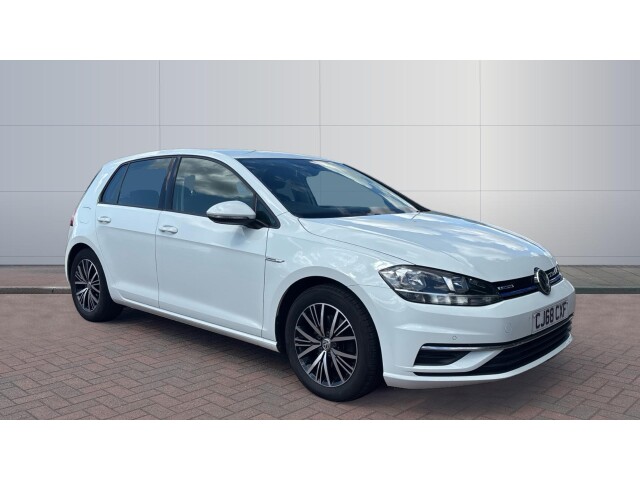 Main listing image - Volkswagen Golf