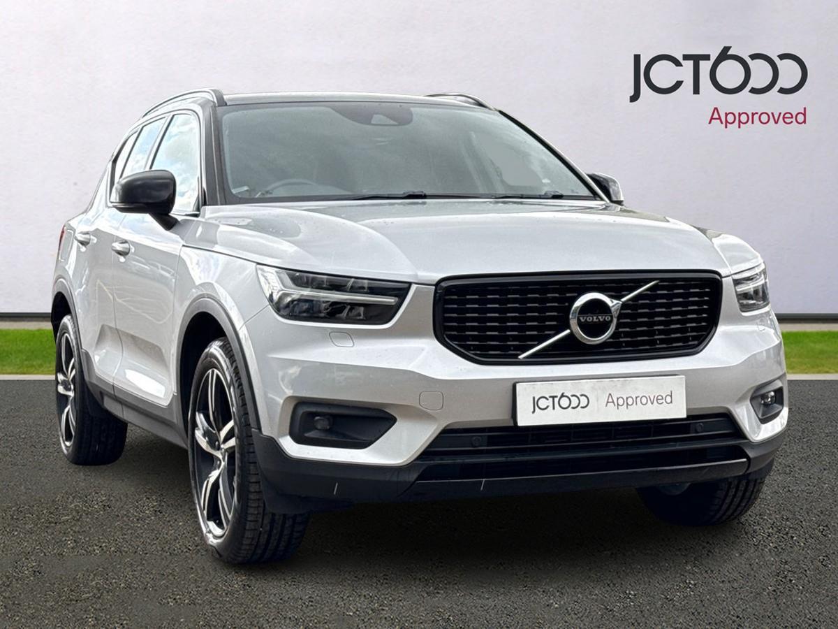 Main listing image - Volvo XC40