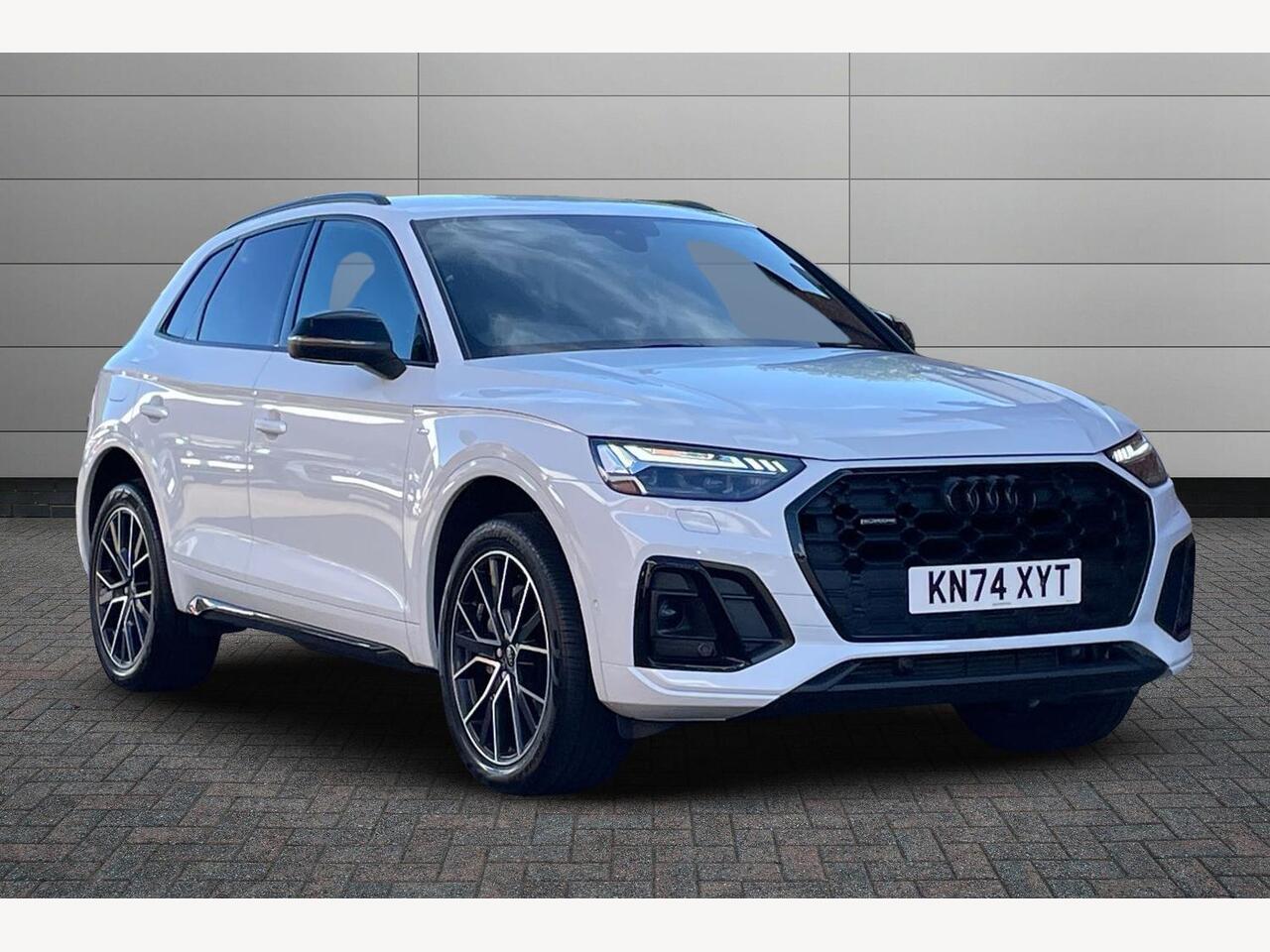 Main listing image - Audi Q5